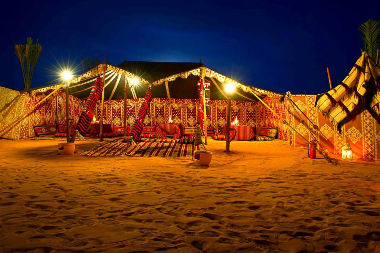 Camp Sahara Dunes Hotel M'Hamid Buitenkant foto