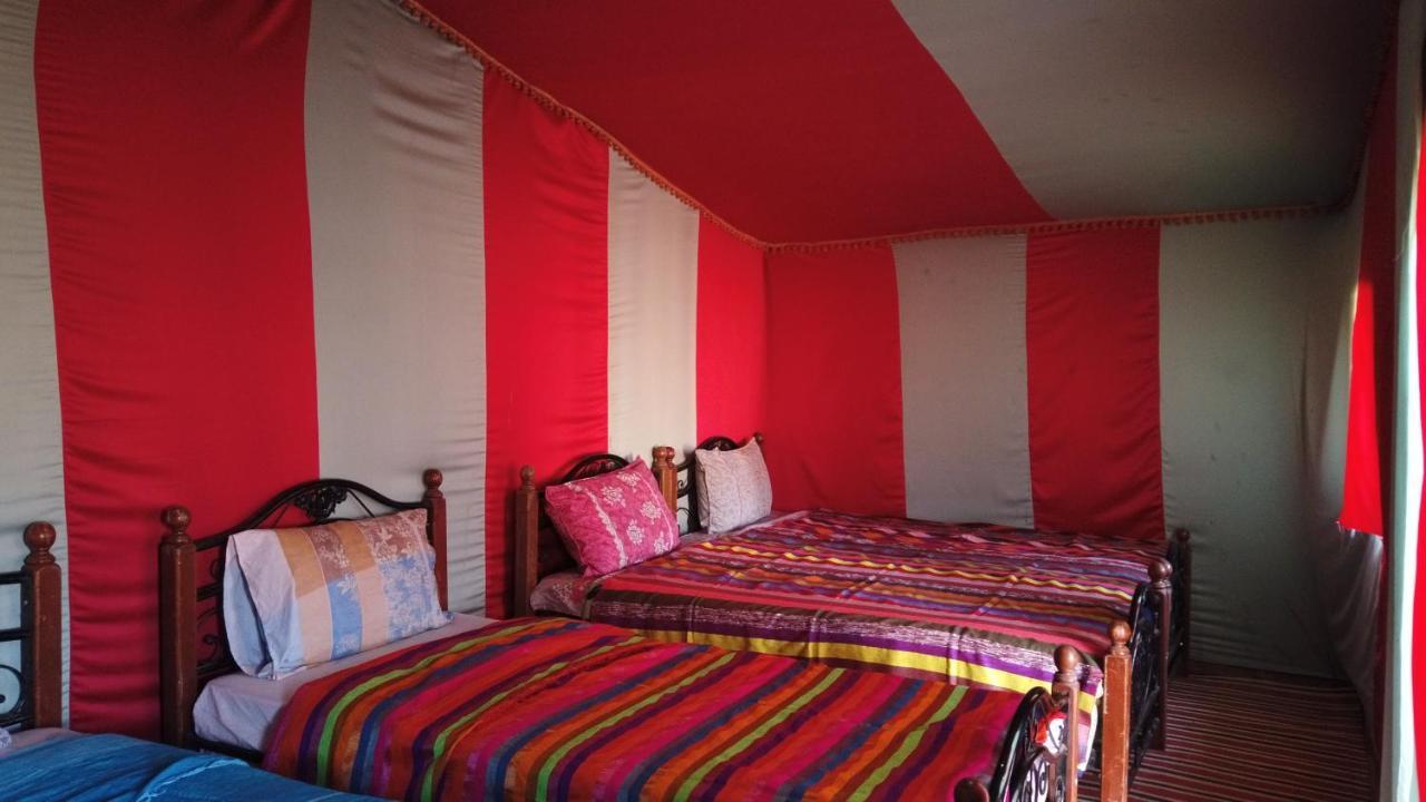 Camp Sahara Dunes Hotel M'Hamid Buitenkant foto