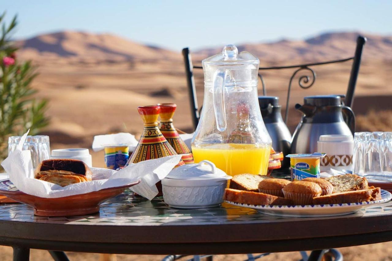 Camp Sahara Dunes Hotel M'Hamid Buitenkant foto