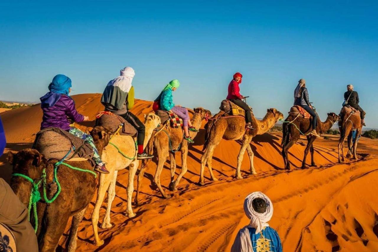 Camp Sahara Dunes Hotel M'Hamid Buitenkant foto